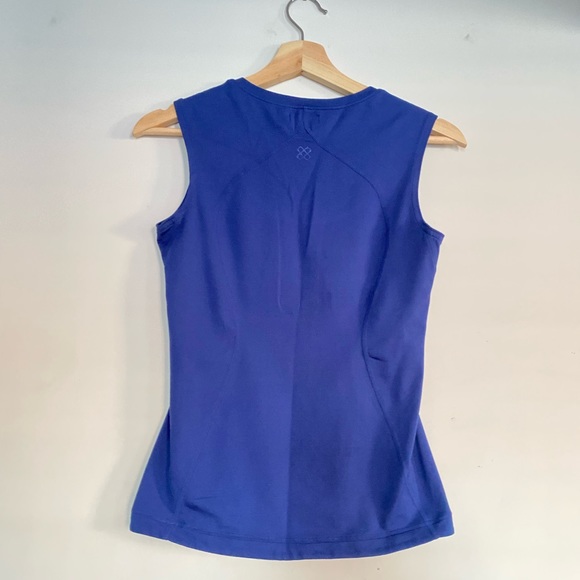 nwot ANUE NEW BALANCE royal blue athletic sleeveless top - Picture 2 of 10